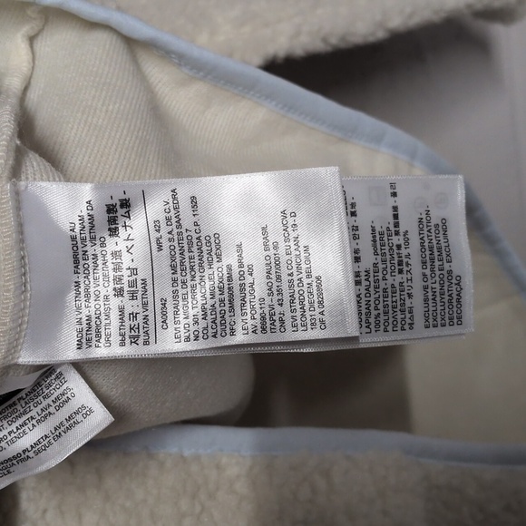 Levi's Monty Sherpa Pullover, Size Small NWOT, Women's Fleece Sherpa - Picture 8 of 9